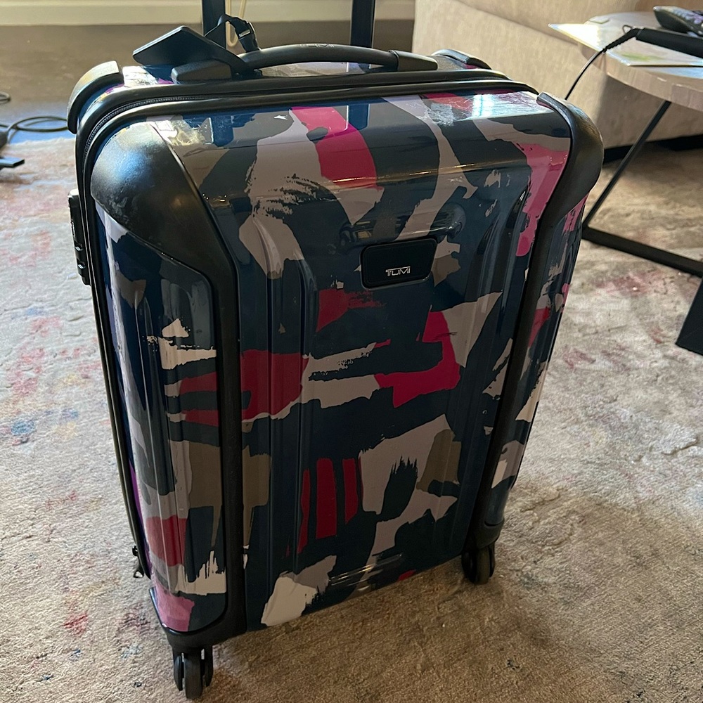 Tumi Continental Carry On